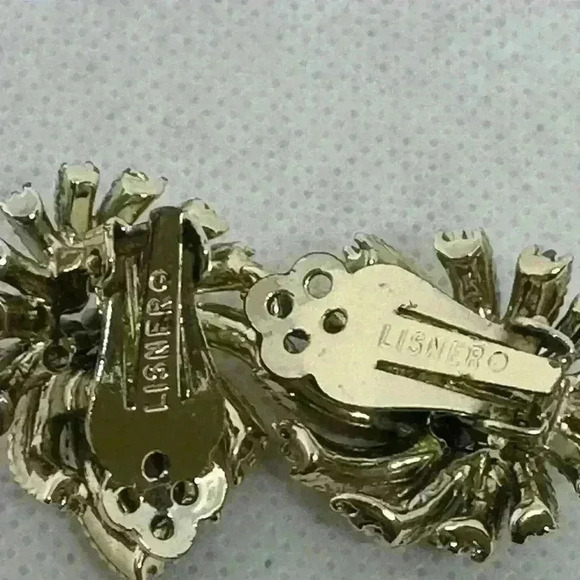 LISTNER VINTAGE 80/90’s CLASP EARRINGS - Picture 2 of 2